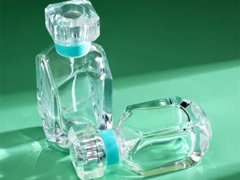 Glass Perfume Spray Bottles With Lids — view 4