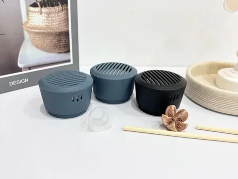 Car Square-Round Glass Reed Diffuser Bottle Refillable Aromatherapy — view 2