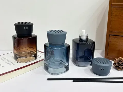 Car Square-Round Glass Reed Diffuser Bottle Refillable Aromatherapy