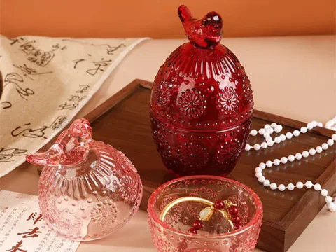 Colorful Glass Storage Jars with Lids ​ — view 4