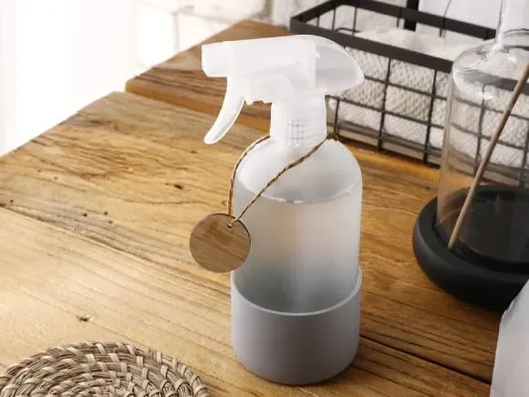 Refillable Glass Spray Bottles — main view