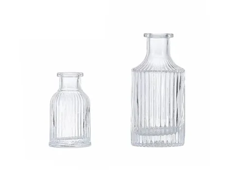 Curved Elegant Glass Diffuser Bottle — view 1