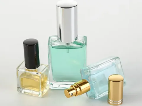 Glass Perfume Bottles with Fine Mist Sprayer — view 1