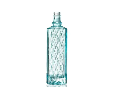 Diamond Pattern Whiskey Bottles — view 1