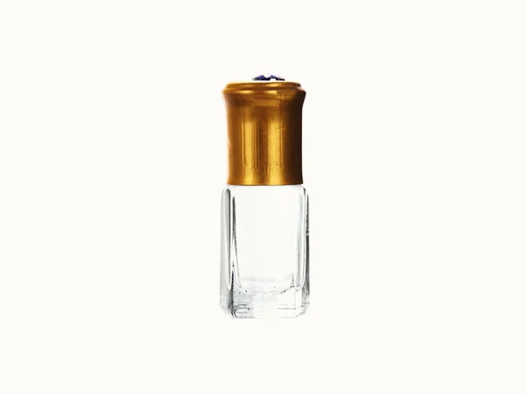 Clear perfume/ essential oil round glass bottles with roller — main view