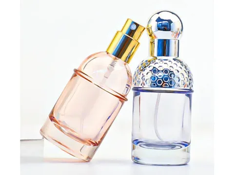 Small Glass Perfume Spray Bottles With Caps — view 2