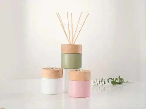 () Wooden Lid Glass Reed Diffuser Bottles