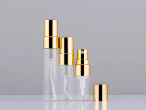 Mini Perfume Bottles with Sprayer Pump — view 4