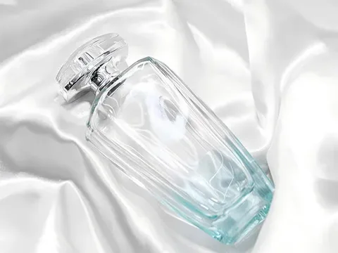 Super Flint Glass Perfume Bottles with Heavy Base — view 1