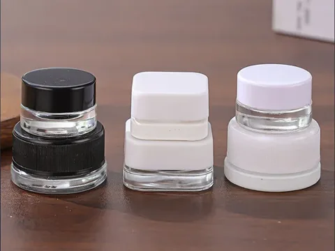 Glass Cosmetic Makeup Jars With Lids — view 2