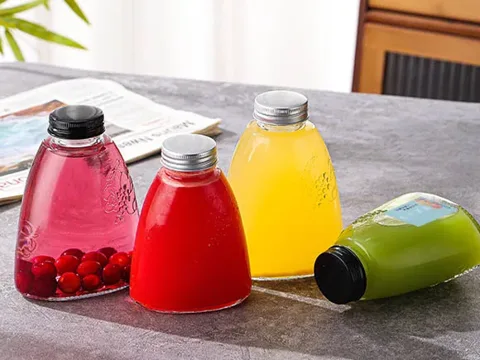 Clear Glass Juice Beverage Bottles — view 3