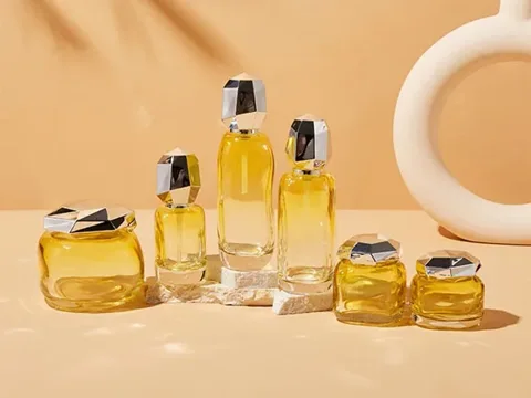 Golden Skincare Collection — view 2