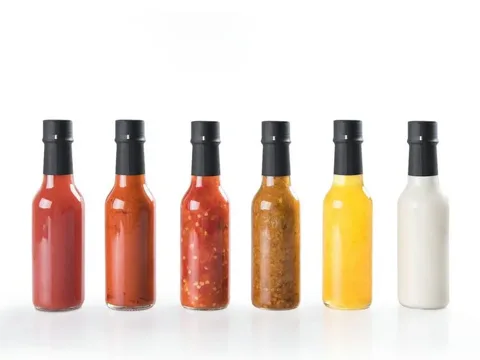 Mini Hot Sauce Glass Bottles