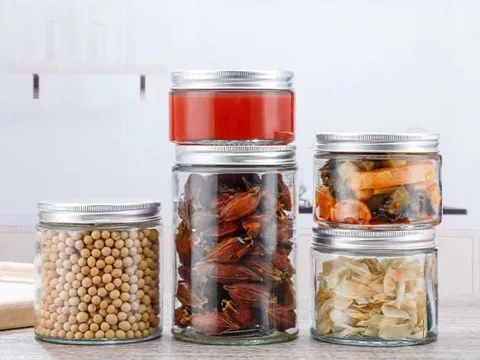 Straight Round Glass Pickling Jars With Lids — view 3