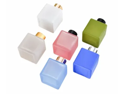 Square Glass Diffuser Bottle — view 1
