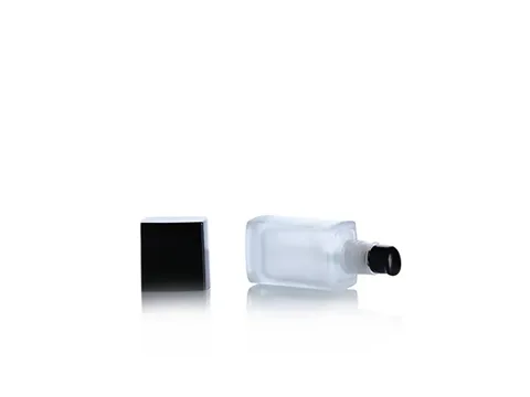 Liquid Foundation Square Glass Bottles — view 3