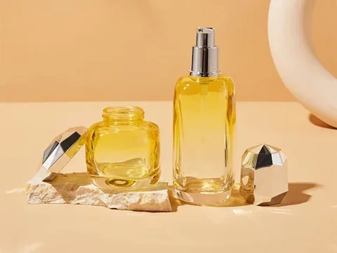 Golden Skincare Collection — view 3